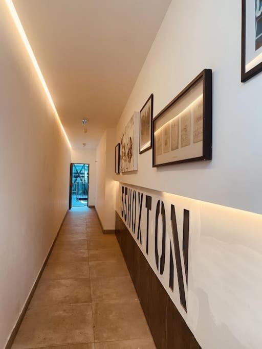 3 Bed Luxury Penthouse Hoxton Square With Terrace Apartment *