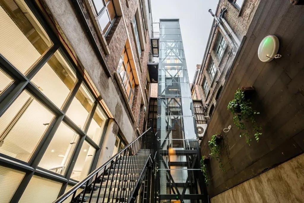 3 Bed Luxury Penthouse Hoxton Square With Terrace * London