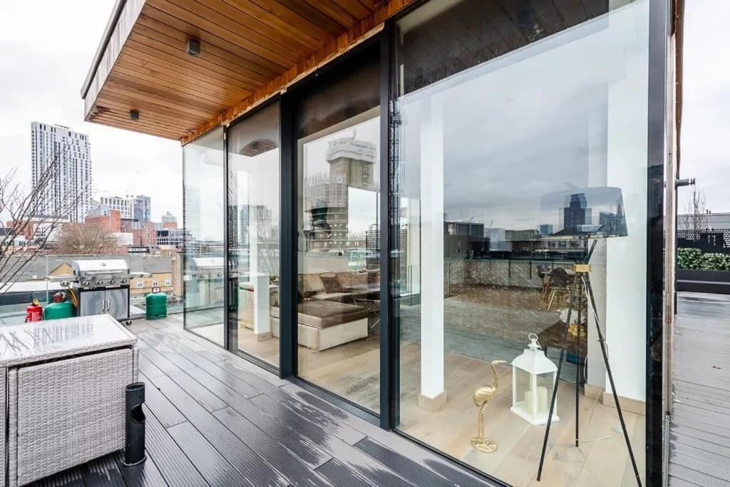 3 Bed Luxury Penthouse Hoxton Square With Terrace Apartment *